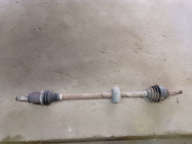 bontott DACIA SANDERO Jobb Féltengely