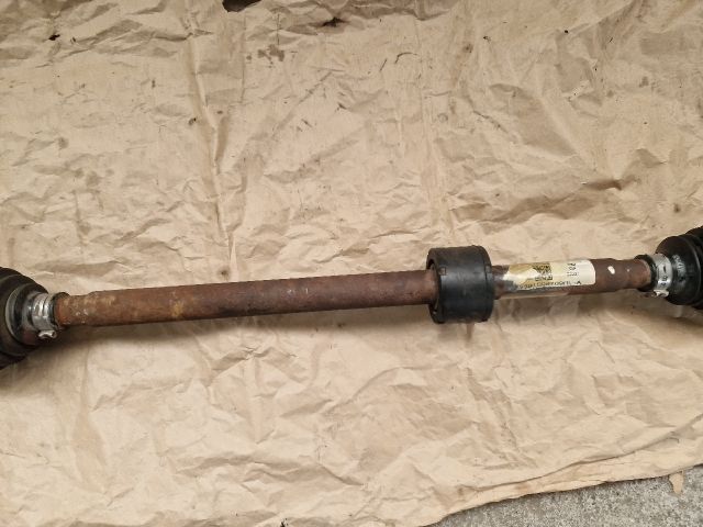 bontott DACIA SANDERO Jobb Féltengely