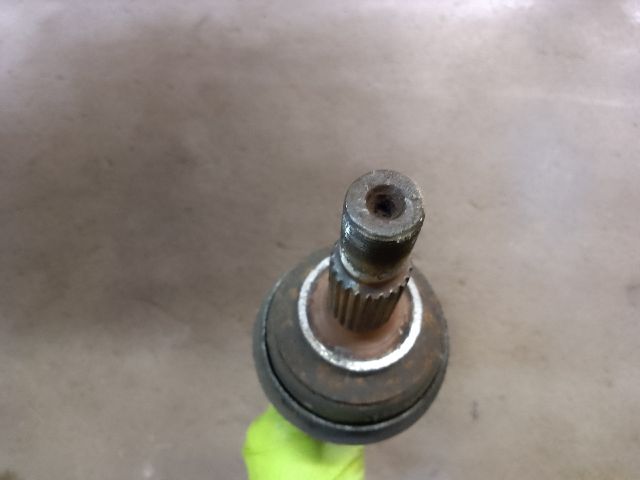 bontott DACIA SANDERO Jobb Féltengely