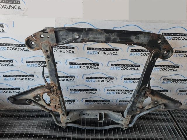 bontott DACIA SANDERO Első Bölcső