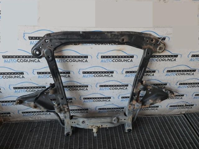 bontott DACIA SANDERO Első Bölcső