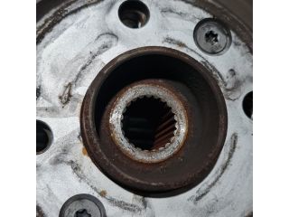 bontott DACIA SANDERO Jobb első Csonkállvány