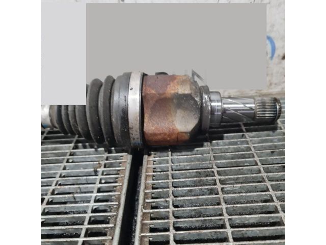 bontott DACIA SANDERO Jobb Féltengely