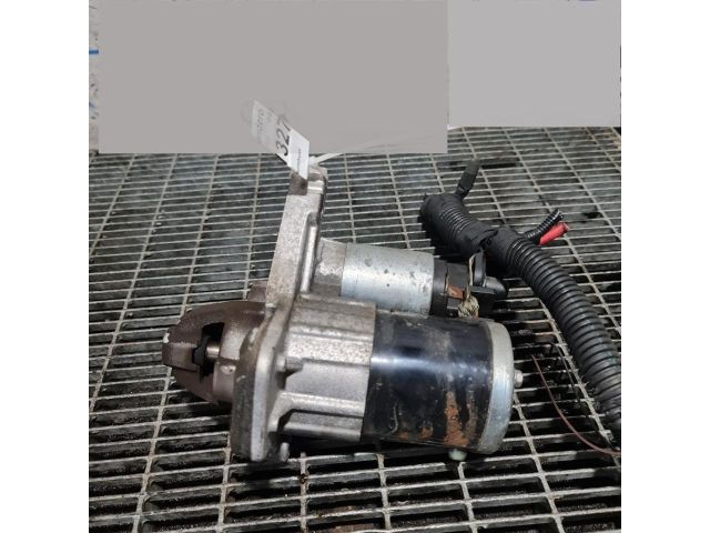 bontott DACIA SANDERO Önindító