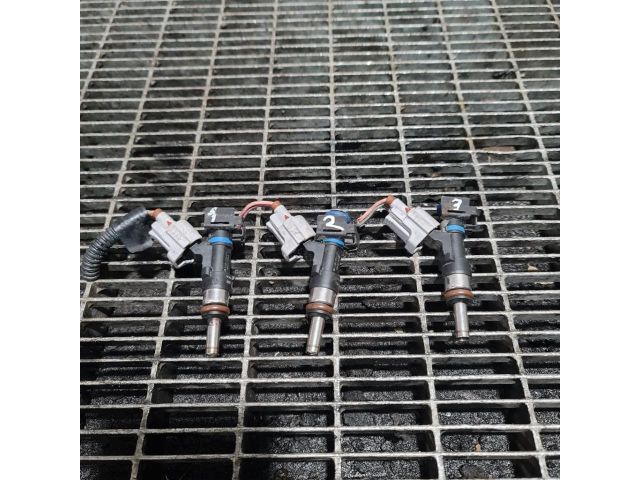 bontott DACIA SANDERO Porlasztó (1 db)