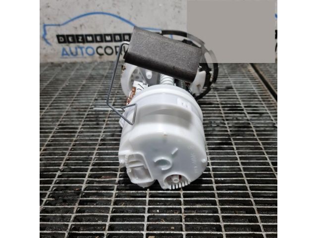 bontott DACIA SANDERO Üzemanyag Szivattyú