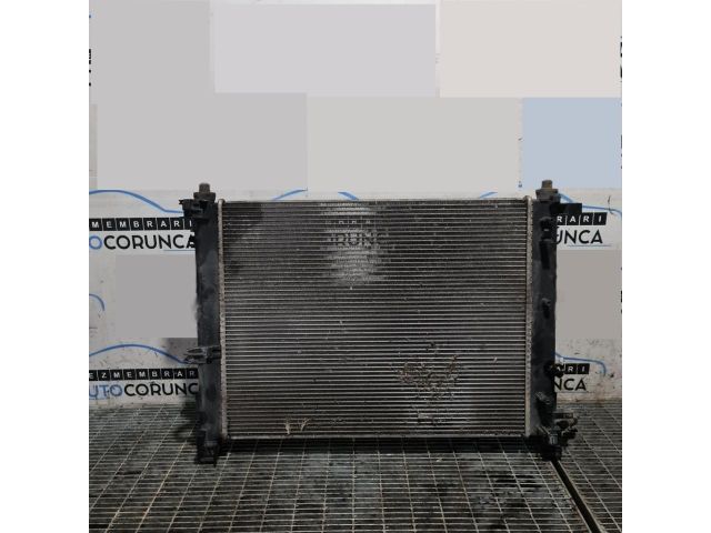 bontott DACIA SANDERO Vízhűtő Radiátor (Klímás)