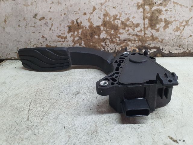 bontott DACIA SANDERO Gázpedál (Elektromos)