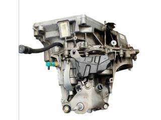 bontott DACIA SANDERO Váltó (Mechanikus)