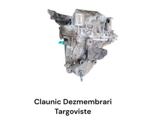 bontott DACIA SANDERO Váltó (Mechanikus)