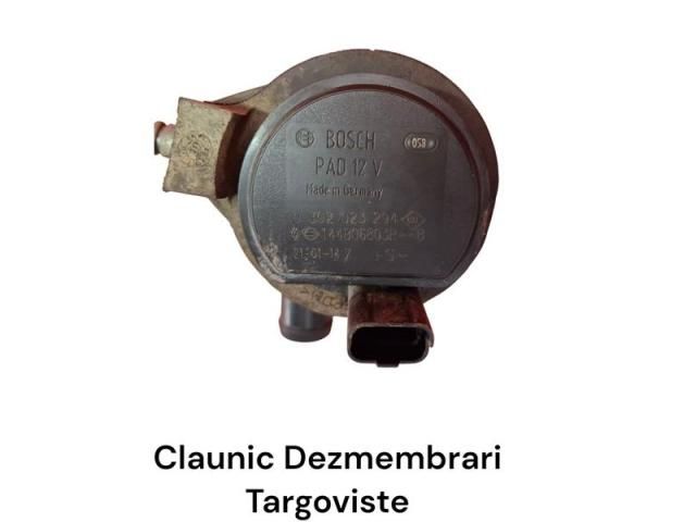 bontott DACIA SANDERO Vízpumpa