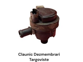 bontott DACIA SANDERO Vízpumpa