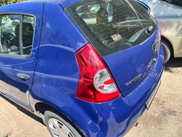 bontott DACIA SANDERO Bal első Gólyaláb (Lengécsillapító, Rugó)