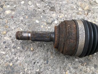 bontott DACIA SANDERO Bal Féltengely