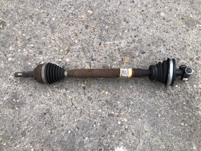 bontott DACIA SANDERO Bal Féltengely