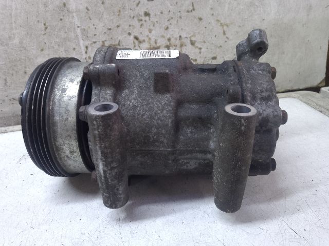 bontott DACIA SANDERO Klímakompresszor