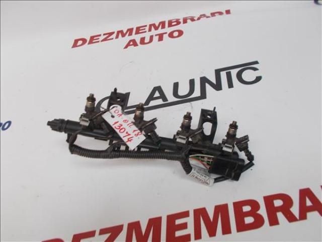 bontott DACIA SANDERO Porlasztó (1 db)