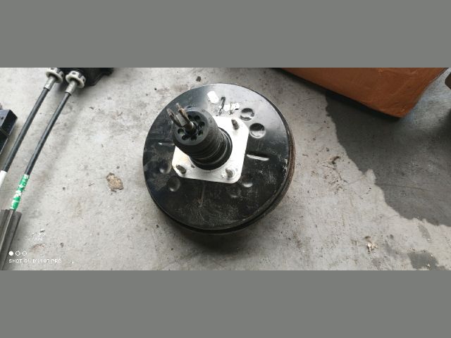 bontott DACIA SANDERO Fékrásegítő