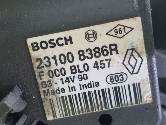 bontott DACIA SANDERO Generátor