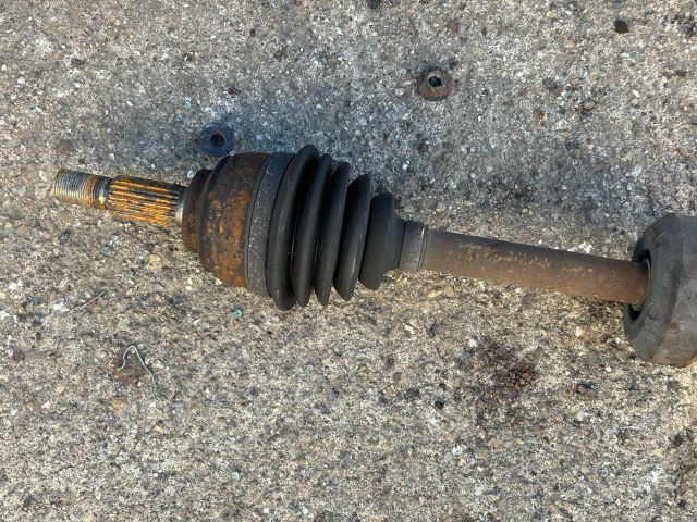 bontott DACIA SANDERO Jobb Féltengely