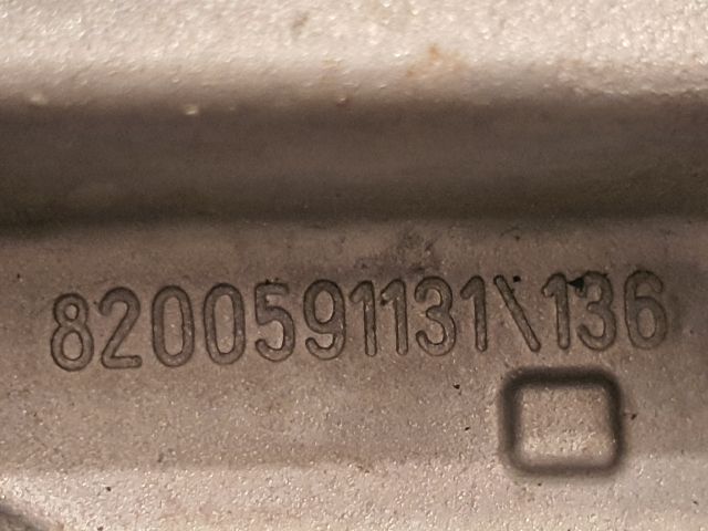 bontott DACIA SANDERO Motor Tartó Bak (Fém)