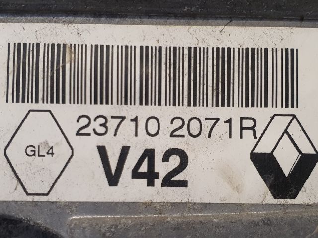 bontott DACIA SANDERO Motorvezérlő