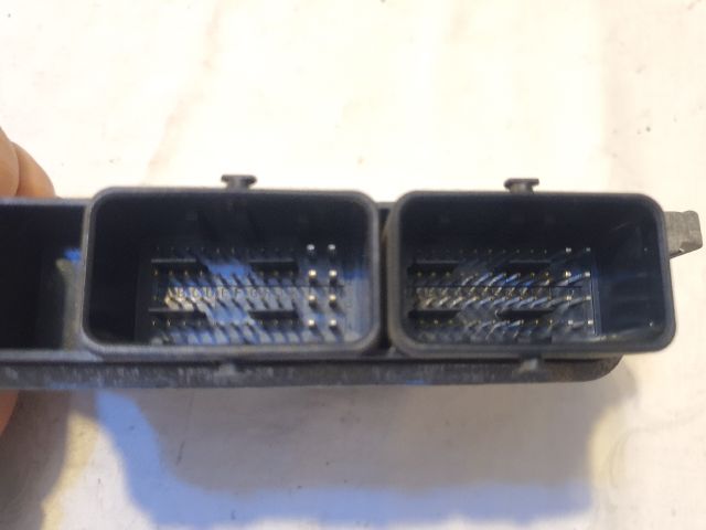 bontott DACIA SANDERO Motorvezérlő