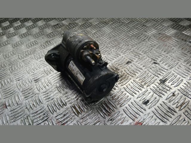 bontott DACIA SANDERO Önindító