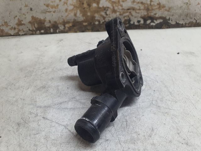 bontott DACIA SANDERO Termosztátház