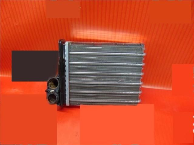 bontott DACIA SANDERO Fűtőradiátor
