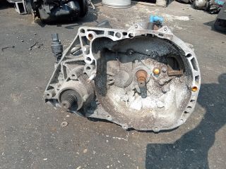 bontott DACIA SANDERO Váltó (Mechanikus)