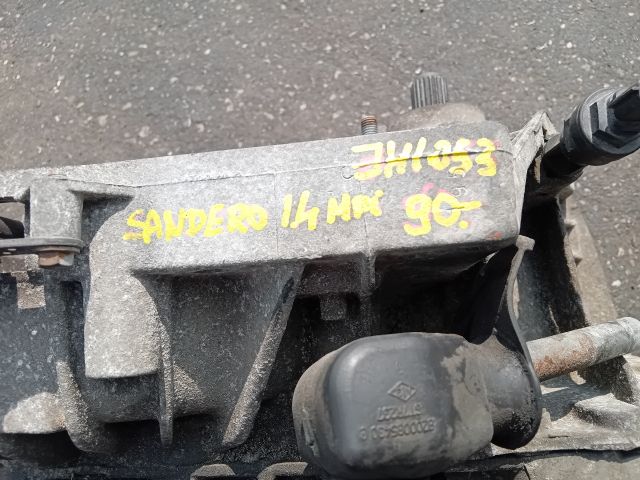 bontott DACIA SANDERO Váltó (Mechanikus)