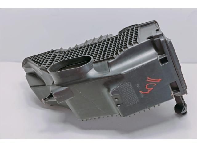 bontott DACIA SANDERO Légszűrő Ház