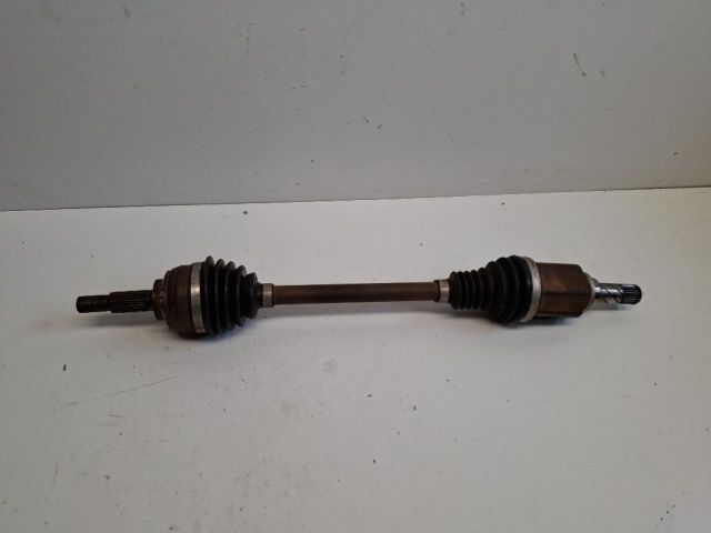 bontott DACIA SANDERO Bal Féltengely