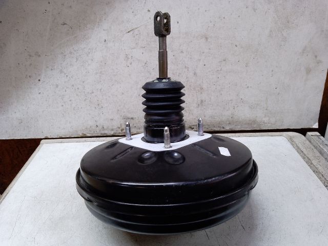 bontott DACIA SANDERO Fékrásegítő