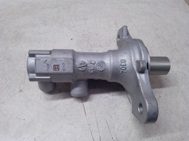 bontott DACIA SANDERO Főfékhenger