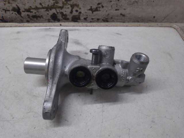 bontott DACIA SANDERO Főfékhenger