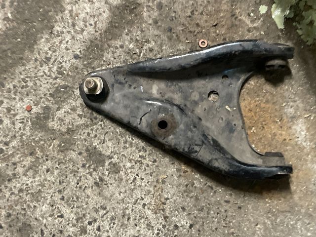 bontott DACIA SANDERO Gázolajszűrő Ház