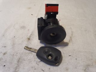 bontott DACIA SANDERO Gyújtáskapcsoló Házzal