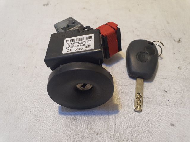 bontott DACIA SANDERO Gyújtáskapcsoló Házzal