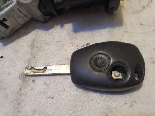 bontott DACIA SANDERO Gyújtáskapcsoló Házzal