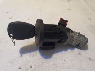 bontott DACIA SANDERO Gyújtáskapcsoló Házzal