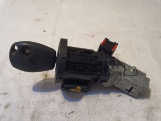 bontott DACIA SANDERO Gyújtáskapcsoló Házzal