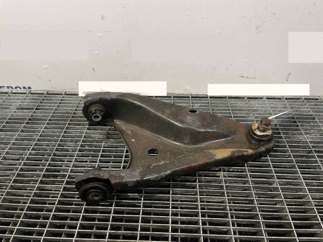 bontott DACIA SANDERO Jobb első Lengőkar