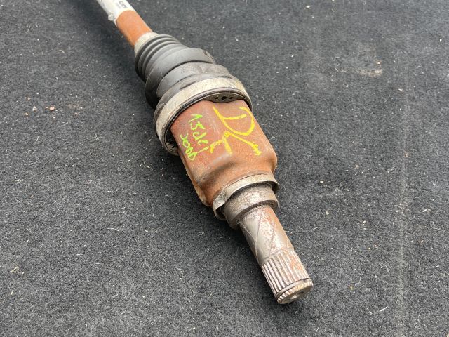 bontott DACIA SANDERO Jobb Féltengely