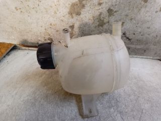 bontott DACIA SANDERO Kiegyenlítő Tartály