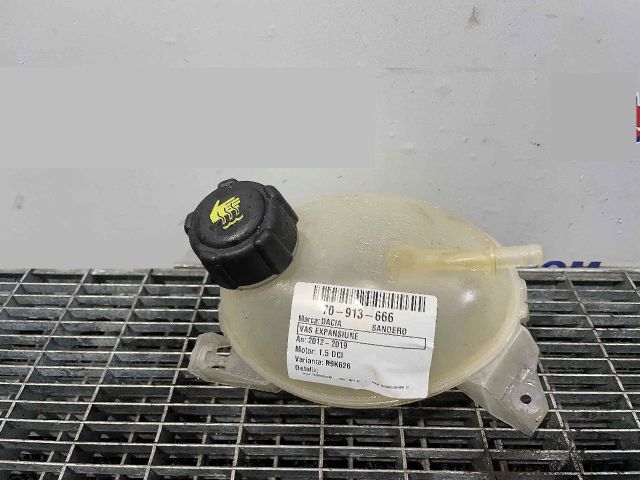 bontott DACIA SANDERO Kiegyenlítő Tartály
