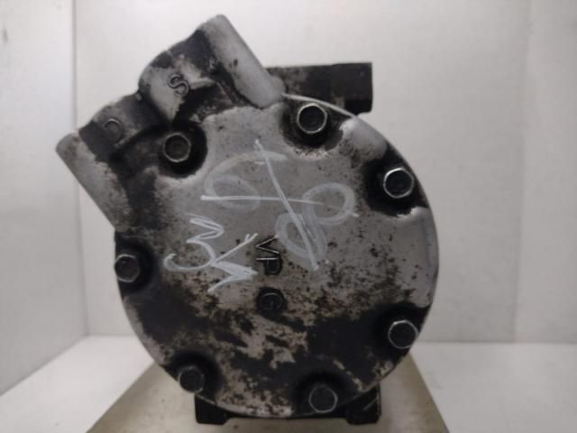 bontott DACIA SANDERO Klímakompresszor