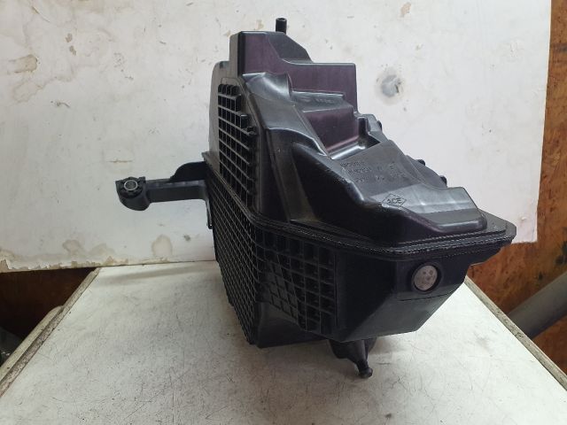 bontott DACIA SANDERO Légszűrő Ház