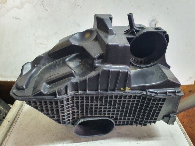 bontott DACIA SANDERO Légszűrő Ház